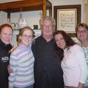 Meet your Posher, Debi